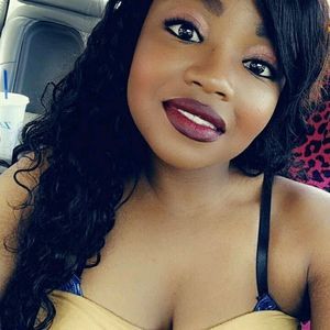 Meet your Posher, Joyann